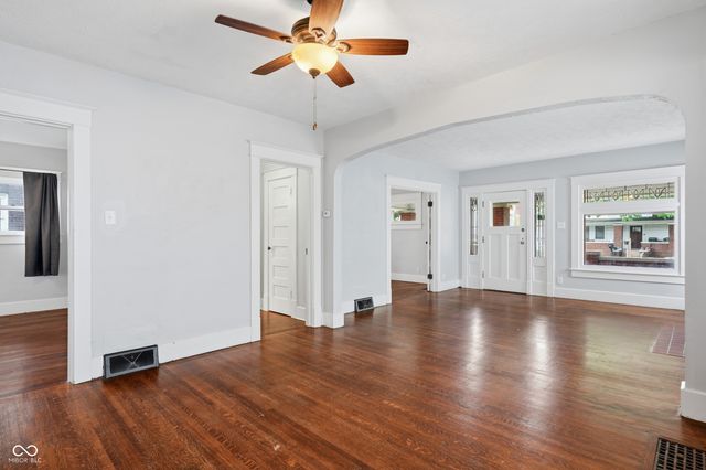 25 N Kealing Avenue, Indianapolis, IN 46201