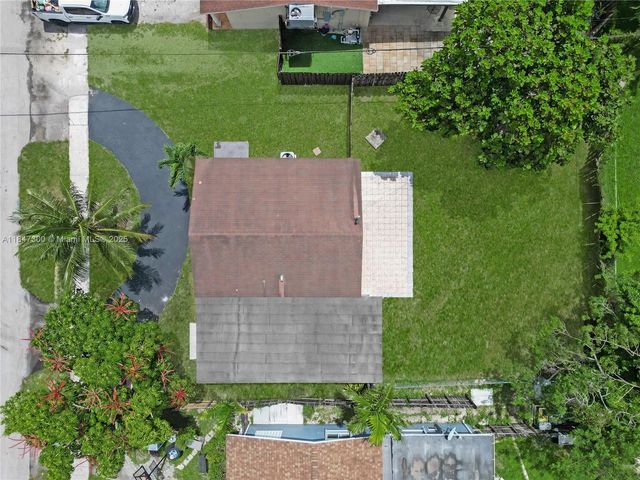 6220 NW 12th Ct, Sunrise, FL 33313
