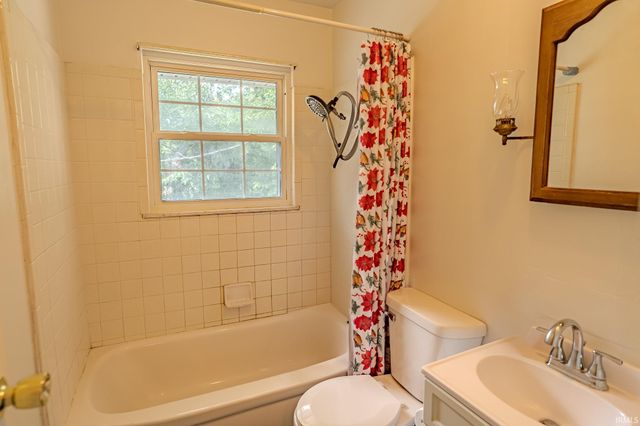 2303 Ottawa Dr, Lafayette, IN 47909