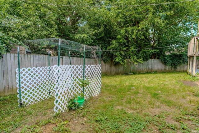 2303 Ottawa Dr, Lafayette, IN 47909