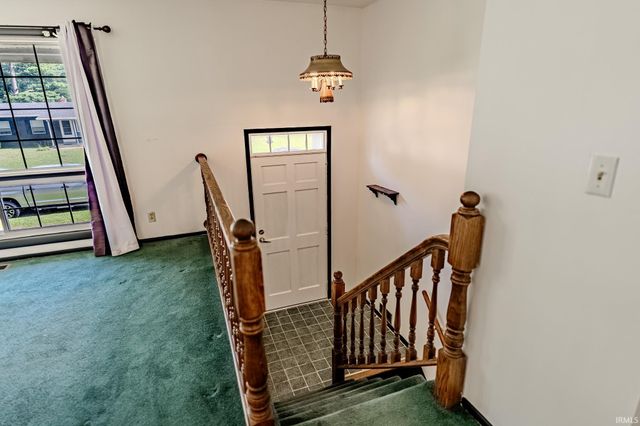 2303 Ottawa Dr, Lafayette, IN 47909