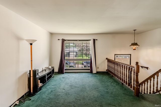 2303 Ottawa Dr, Lafayette, IN 47909