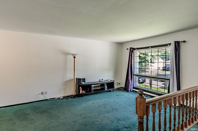 2303 Ottawa Dr, Lafayette, IN 47909