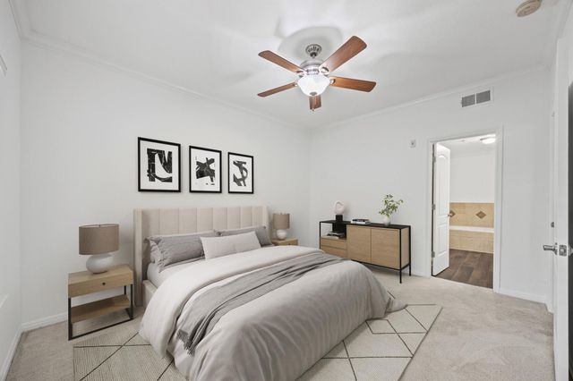 6810 Deatonhill DR 2101, Austin, TX 78745