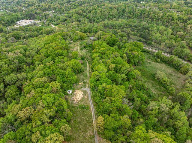 3710 Faith Road, Chattanooga, TN 37406