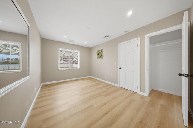 2232 W Avenue M4, Palmdale, CA 93551