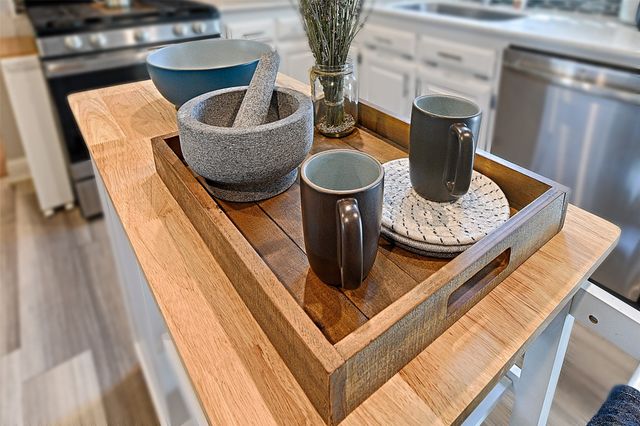 318 Hillcrest Avenue, Richardson, TX 75081