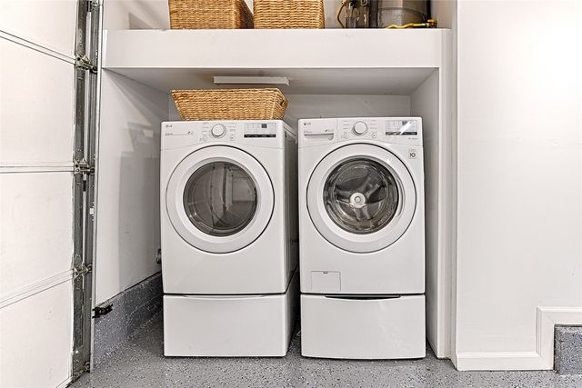 318 Hillcrest Avenue, Richardson, TX 75081