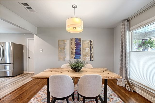 318 Hillcrest Avenue, Richardson, TX 75081