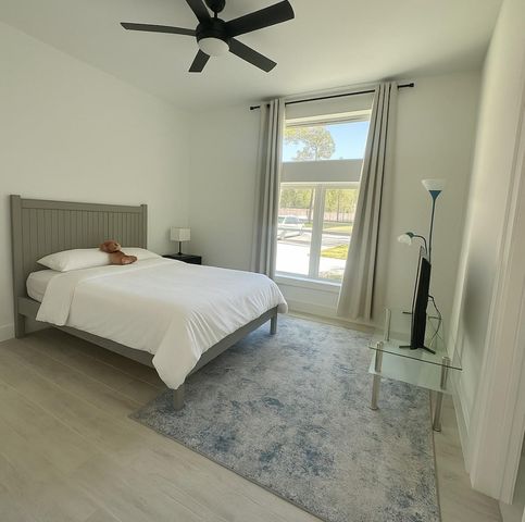 145 Pine Branch Drive, Montgomery, TX 77356