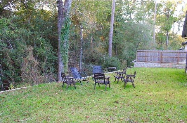 145 Pine Branch Drive, Montgomery, TX 77356