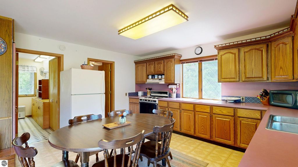 Image 36 of property listing at 7768 S Airpark Road, Weidman, MI 48893