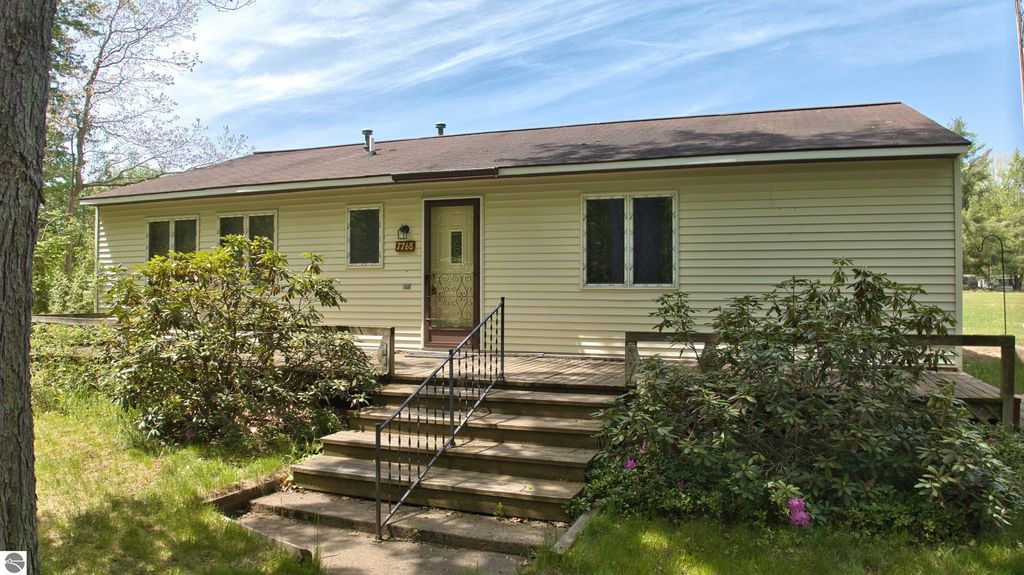 Image 6 of property listing at 7768 S Airpark Road, Weidman, MI 48893