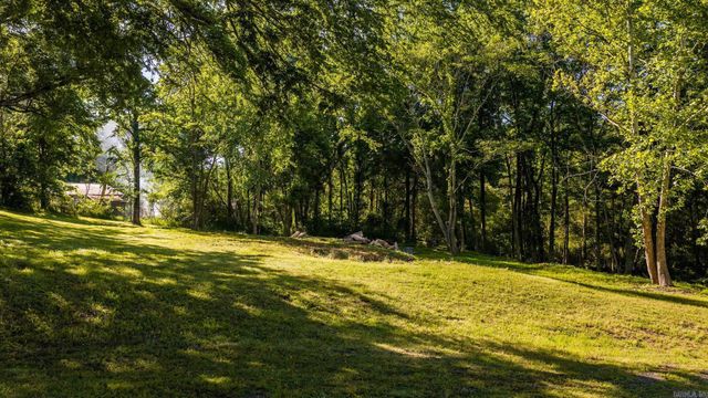 210 Kemp Street, Clinton, AR 72031