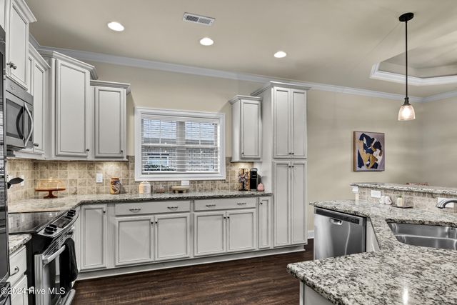 333 Motts Forest Road, Wilmington, NC 28412