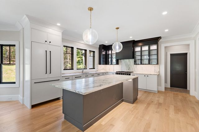 957 South Street, Needham, MA 02492