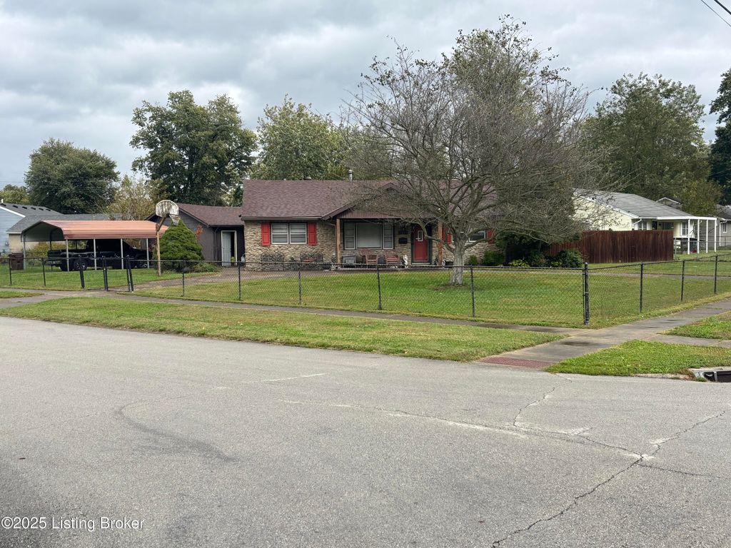 7213 Rainbow Dr, Louisville, KY 40272