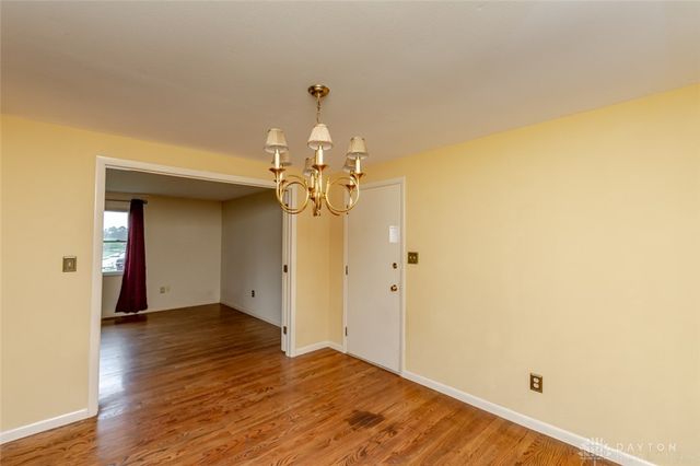 654 Sartell Drive, Fairborn, OH 45324