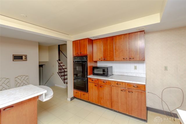 654 Sartell Drive, Fairborn, OH 45324