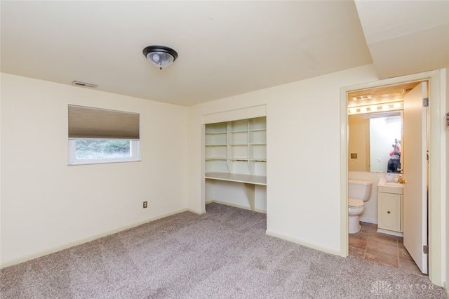 654 Sartell Drive, Fairborn, OH 45324