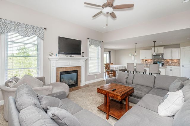 4105 ASTORIA WAY, Columbia, MO 65203