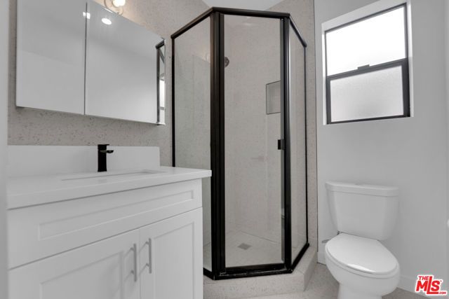 1254 9th Street G, Santa Monica, CA 90401