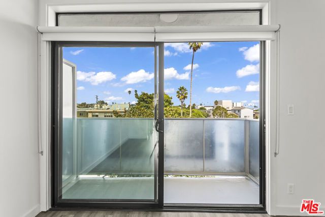 1254 9th Street G, Santa Monica, CA 90401