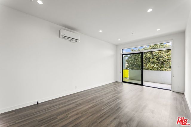 1254 9th Street G, Santa Monica, CA 90401