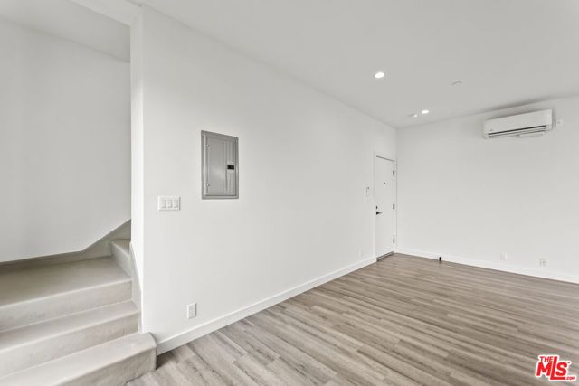 1254 9th Street G, Santa Monica, CA 90401