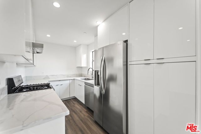 1254 9th Street G, Santa Monica, CA 90401