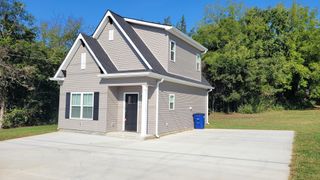 215 Coney Island Rd, Shelbyville, TN 37160