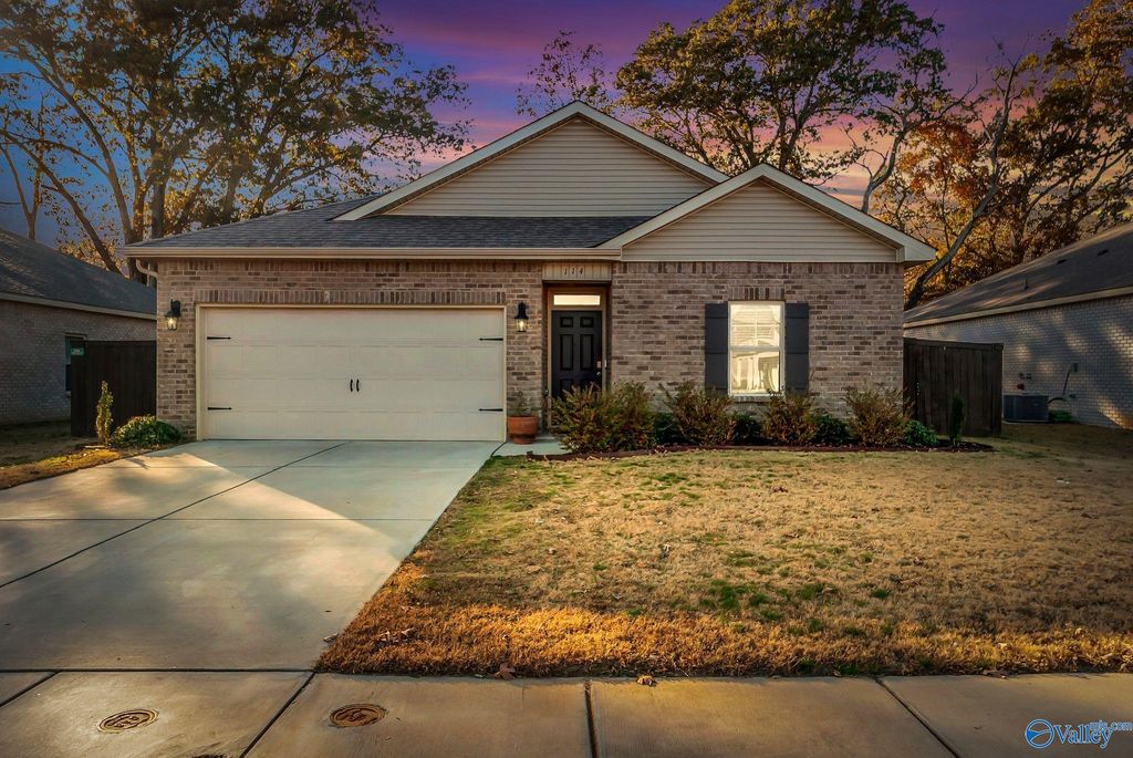 114 Canonbury Drive, New Market, AL 35761