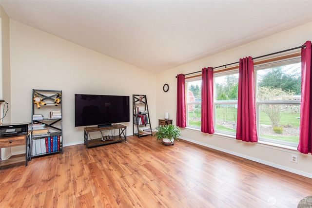 571 Lewis Road, Port Angeles, WA 98362