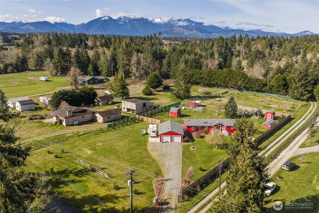 571 Lewis Road, Port Angeles, WA 98362