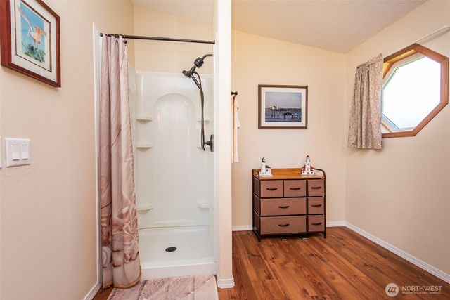 571 Lewis Road, Port Angeles, WA 98362