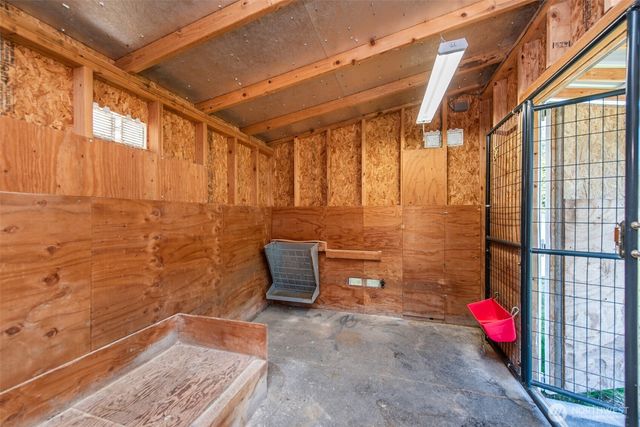 571 Lewis Road, Port Angeles, WA 98362