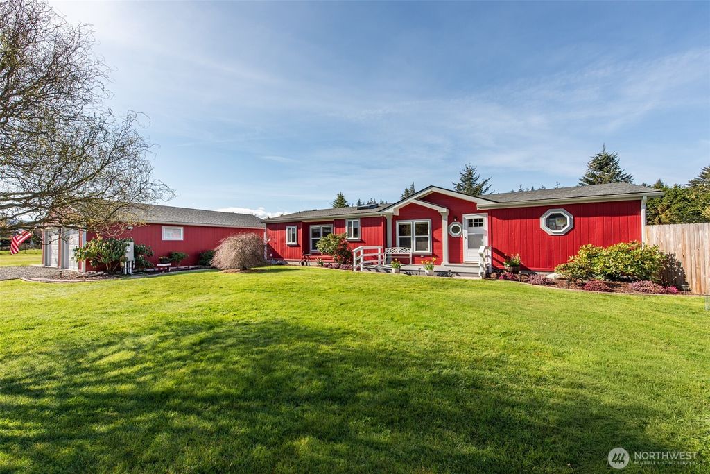 571 Lewis Road, Port Angeles, WA 98362