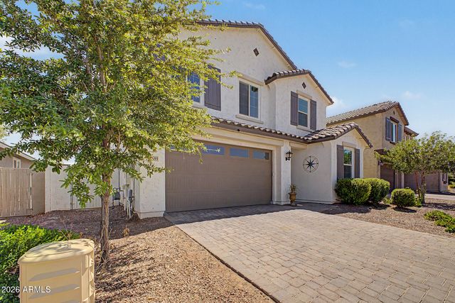 19689 W GLENROSA Avenue, Litchfield Park, AZ 85340