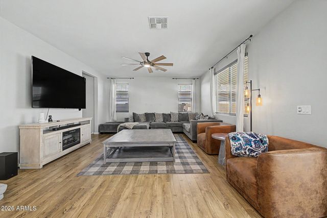 19689 W GLENROSA Avenue, Litchfield Park, AZ 85340