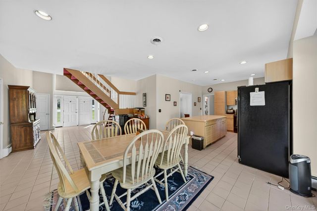 335 Laroe Road, Chester, NY 10918