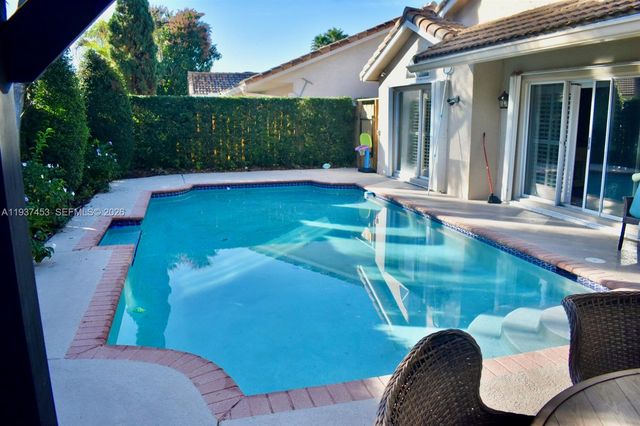 1352 NW 129th Way, Sunrise, FL 33323