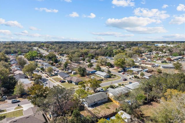 1813 GRIMKE AVENUE, Apopka, FL 32703