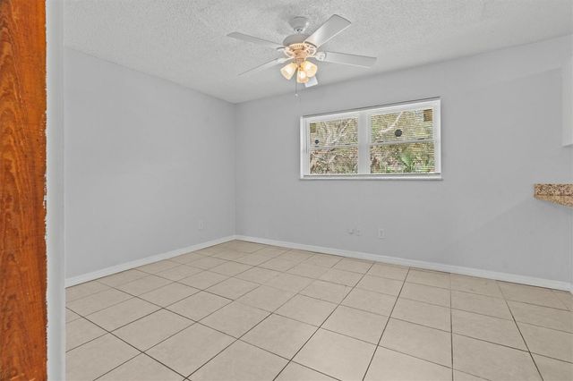 1813 GRIMKE AVENUE, Apopka, FL 32703