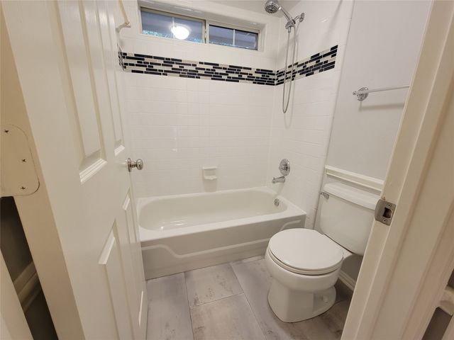 5526 Cold Springs Drive, Arlington, TX 76017