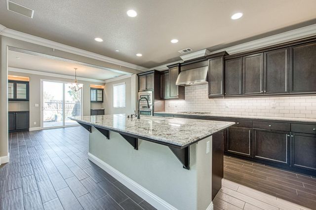 4379 Heritage Avenue, Clovis, CA 93619