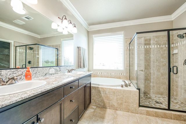 4379 Heritage Avenue, Clovis, CA 93619