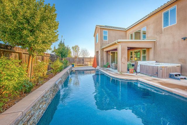 4379 Heritage Avenue, Clovis, CA 93619