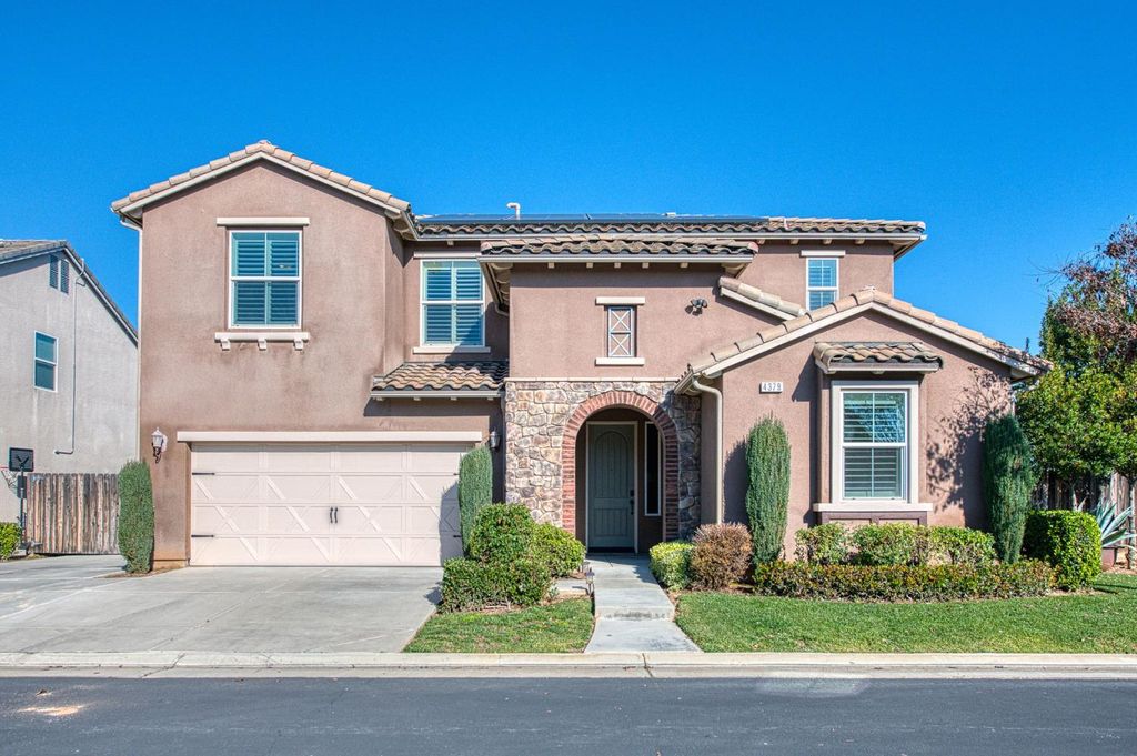 4379 Heritage Avenue, Clovis, CA 93619