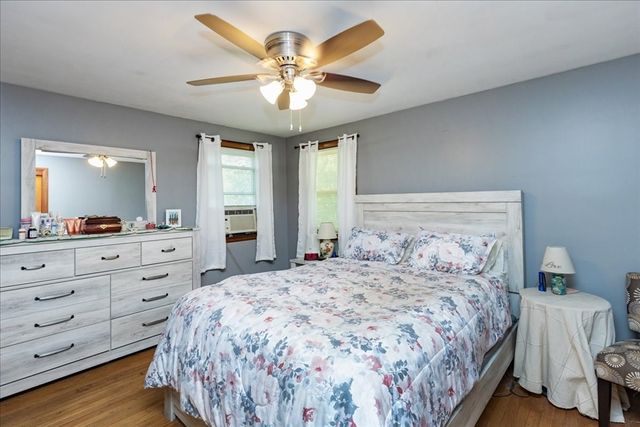 520 Jackson St, Methuen, MA 01844