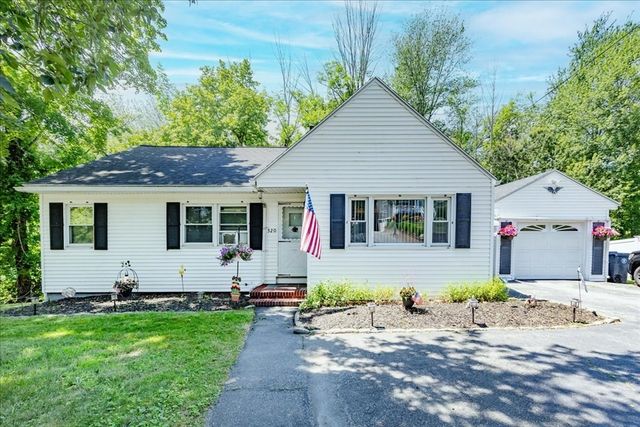 520 Jackson St, Methuen, MA 01844